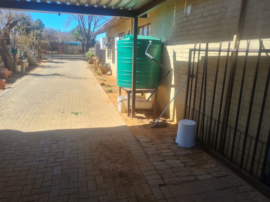 5 Bedroom Property for Sale in Fauna Free State